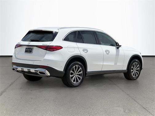 2025 Mercedes-Benz GLC 300 4MATIC