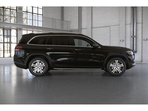 Black 2022 Mercedes-Benz GLS 450 4MATIC