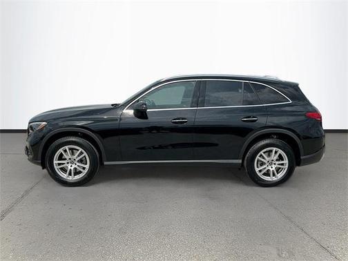 2025 Mercedes-Benz GLC 300 Base