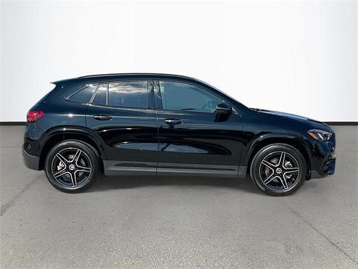 2025 Mercedes-Benz GLA 250 4MATIC
