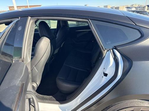 2021 Tesla Model S Long Range