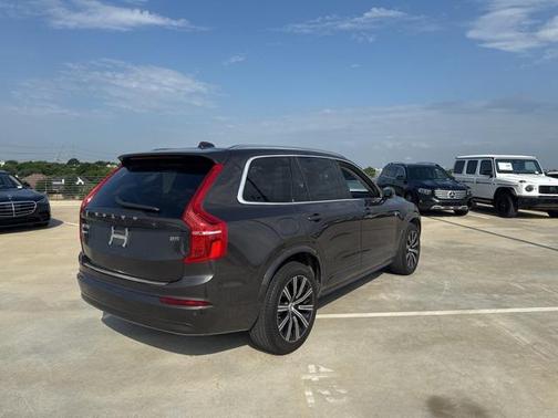 2023 Volvo XC90 B5 Core