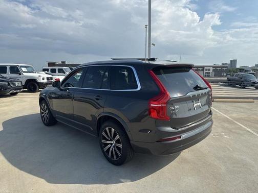 2023 Volvo XC90 B5 Core