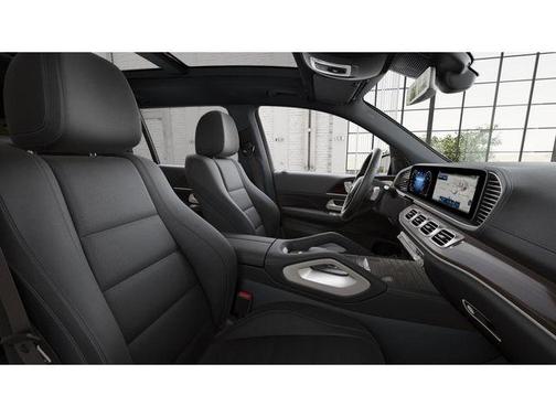 Obsidian Black Metallic 2024 Mercedes-Benz GLS 450 4MATIC