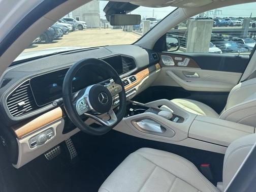 2023 Mercedes-Benz GLS 450 4MATIC
