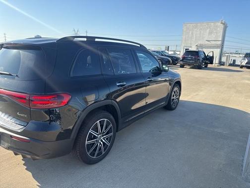 2024 Mercedes-Benz EQB 300 4MATIC