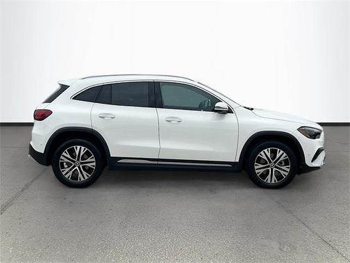 2025 Mercedes-Benz GLA 250 4MATIC