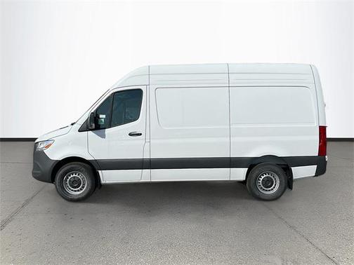 2025 Mercedes-Benz Sprinter 2500 Standard Roof