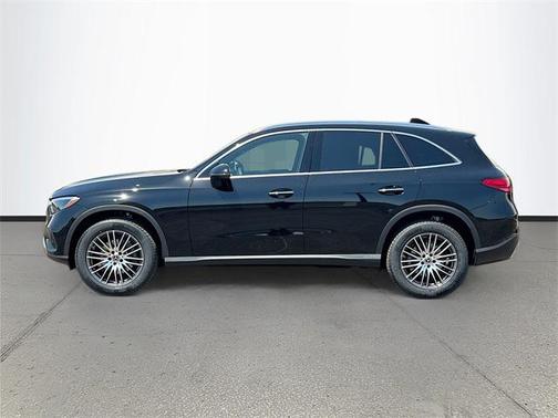 2025 Mercedes-Benz GLC 300 Base