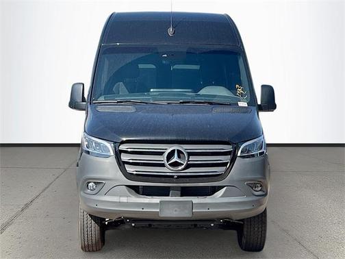 2024 Mercedes-Benz Sprinter 2500 Standard Roof