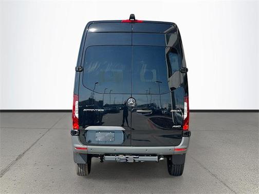 2024 Mercedes-Benz Sprinter 2500 Standard Roof