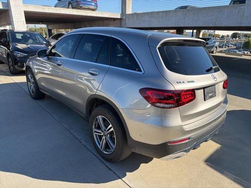 2022 Mercedes-Benz GLC 300 Base