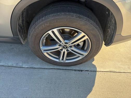 2022 Mercedes-Benz GLC 300 Base