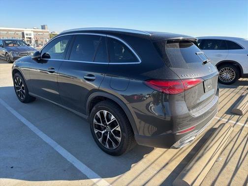 2025 Mercedes-Benz GLC 350e Base