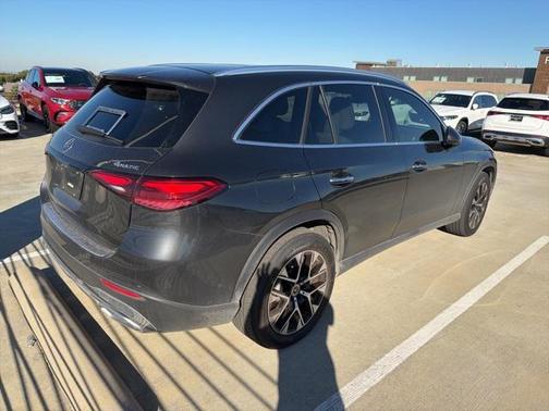 2025 Mercedes-Benz GLC 350e Base