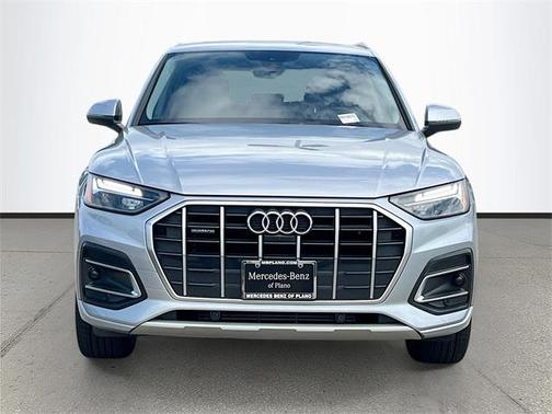 2022 Audi Q5 40 Premium Plus