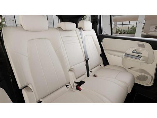 2025 Mercedes-Benz GLB 250 4MATIC