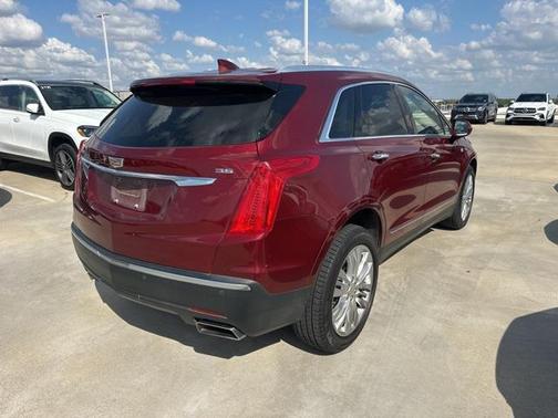 2018 Cadillac XT5 Premium Luxury