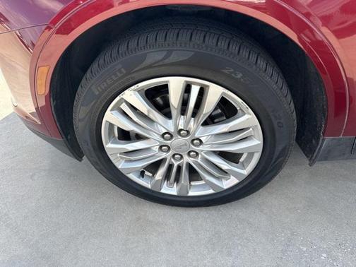 2018 Cadillac XT5 Premium Luxury