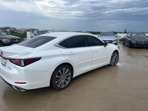 2019 Lexus ES 350 Base