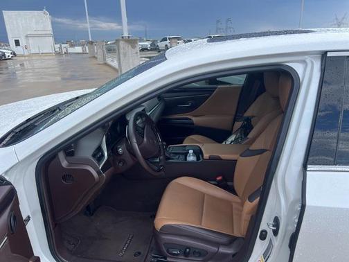 2019 Lexus ES 350 Base