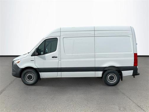 2025 Mercedes-Benz Sprinter 2500 Standard Roof