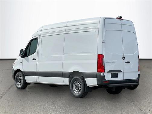 2025 Mercedes-Benz Sprinter 2500 Standard Roof