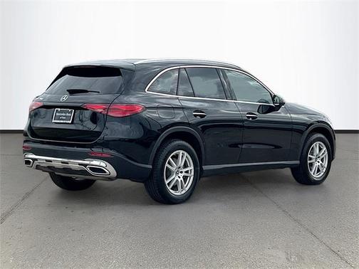 2025 Mercedes-Benz GLC 300 Base