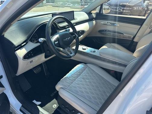 2022 Genesis GV70 3.5T AWD Sport