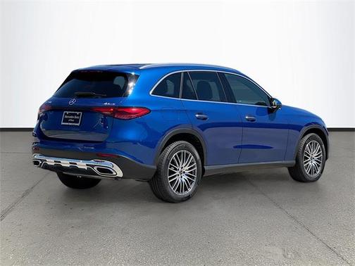 2025 Mercedes-Benz GLC 300 4MATIC