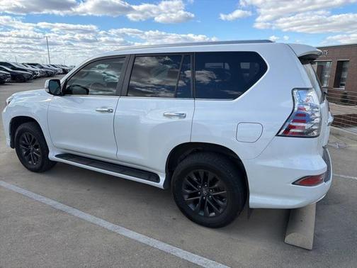 2022 Lexus GX 460 Premium
