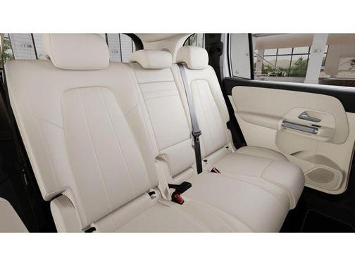 Polar White 2026 Mercedes-Benz GLB 250 Base
