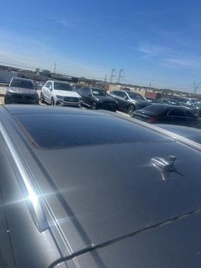 2022 Audi Q7 45 Premium Plus