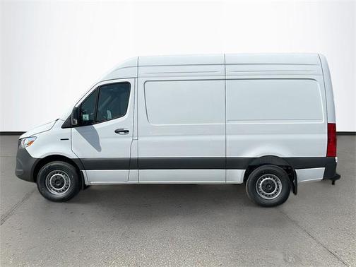 2025 Mercedes-Benz Sprinter 2500 Standard Roof