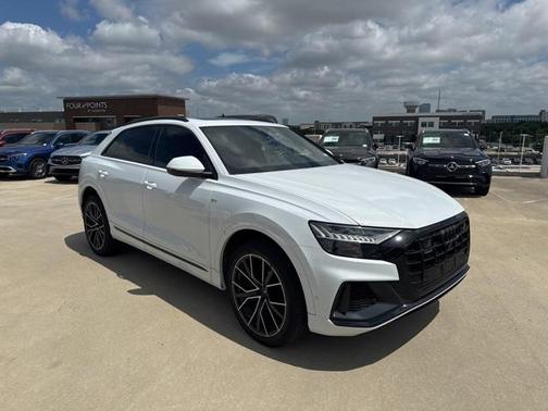 2023 Audi Q8 55 Premium Plus