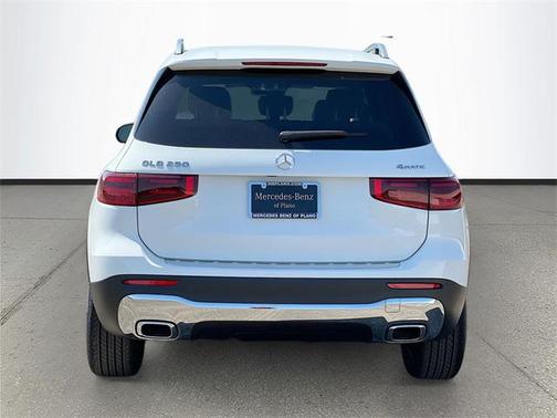 2025 Mercedes-Benz GLB 250 4MATIC