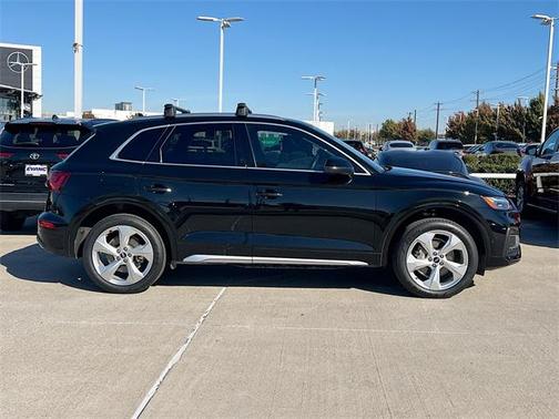 2021 Audi Q5 45 Prestige