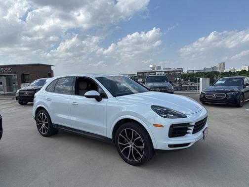 2021 Porsche Cayenne Base