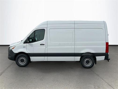 2025 Mercedes-Benz Sprinter 2500 Standard Roof