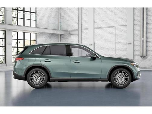 2026 Mercedes-Benz GLC 300 4MATIC