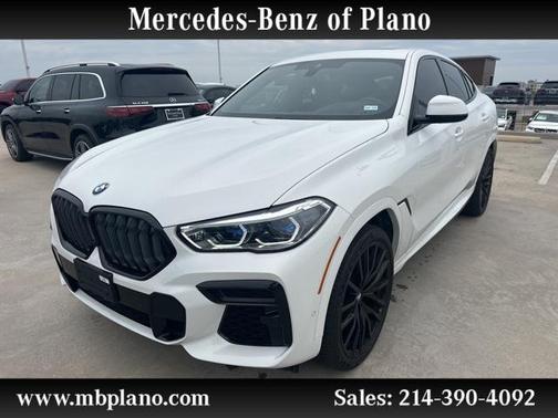 2022 BMW X6 M50i