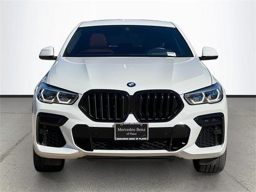 2022 BMW X6 M50i
