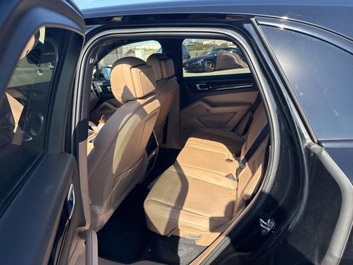 2019 Porsche Cayenne Cayenne