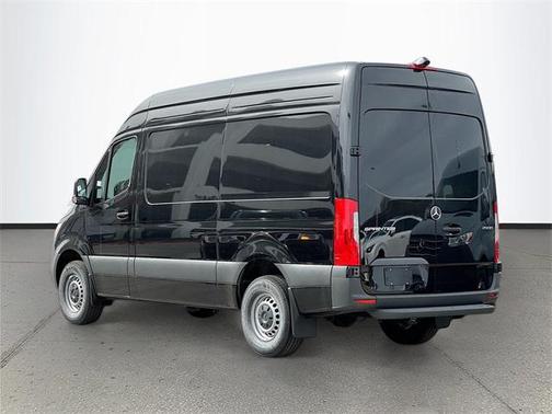 2025 Mercedes-Benz Sprinter 2500 Standard Roof
