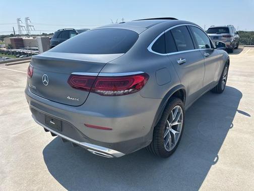 2022 Mercedes-Benz GLC 300 4MATIC Coupe