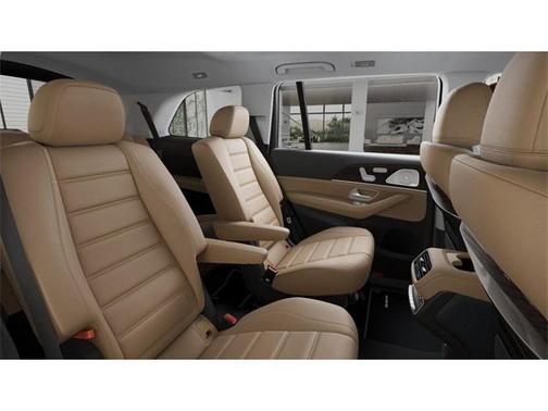 2026 Mercedes-Benz GLS 450 4MATIC