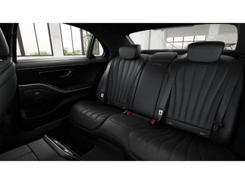 Obsidian Black Metallic 2027 Mercedes-Benz S-Class S 580e 4MATIC
