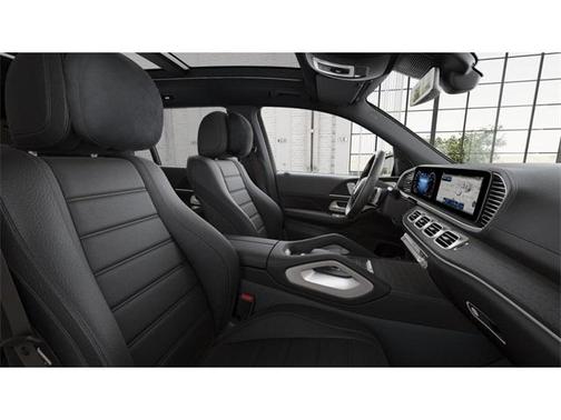 2025 Mercedes-Benz GLS 580 4MATIC