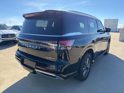 2025 INFINITI QX80 PURE AWD