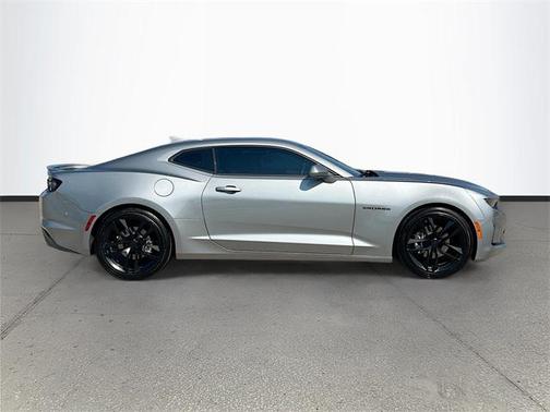 2023 Chevrolet Camaro 2LT